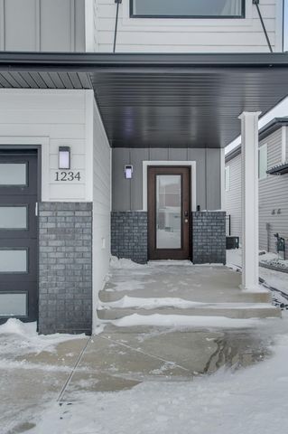 1234 Highland Lane W, West Fargo, ND 58078
