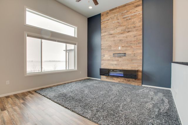 1234 Highland Lane W, West Fargo, ND 58078