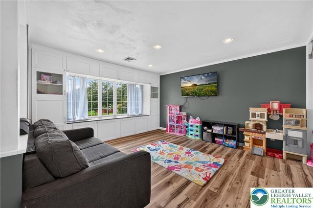 685 Union Road, Richland Twp, PA 18951