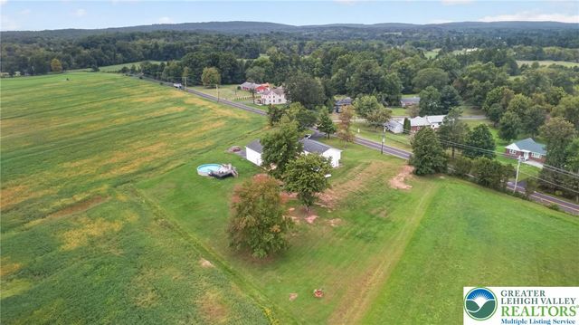 685 Union Road, Richland Twp, PA 18951