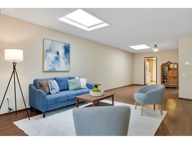 9410 Sw BRENTWOOD Pl, Portland, OR 97224