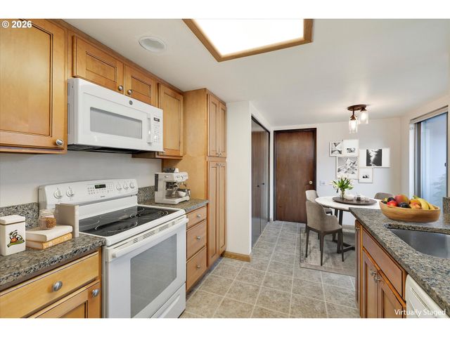 9410 Sw BRENTWOOD Pl, Portland, OR 97224