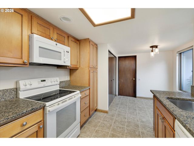 9410 Sw BRENTWOOD Pl, Portland, OR 97224