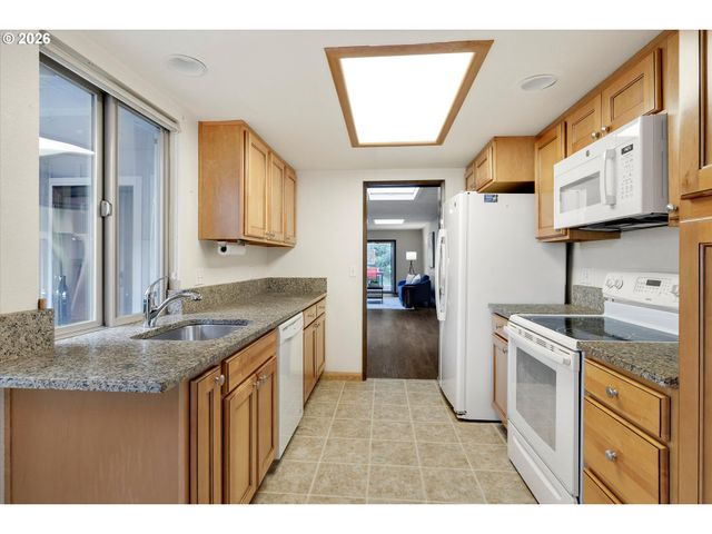 9410 Sw BRENTWOOD Pl, Portland, OR 97224