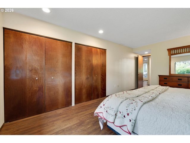 9410 Sw BRENTWOOD Pl, Portland, OR 97224