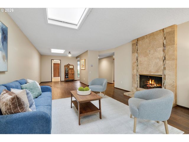 9410 Sw BRENTWOOD Pl, Portland, OR 97224