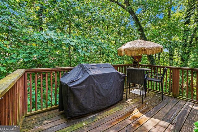 306 Queensbury Walk, Acworth, GA 30102