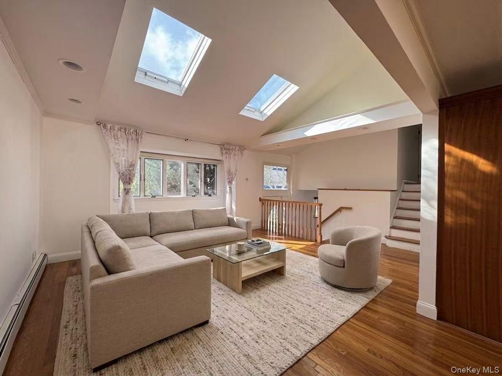 7 5th Place, Syosset, NY 11791 — photo 4