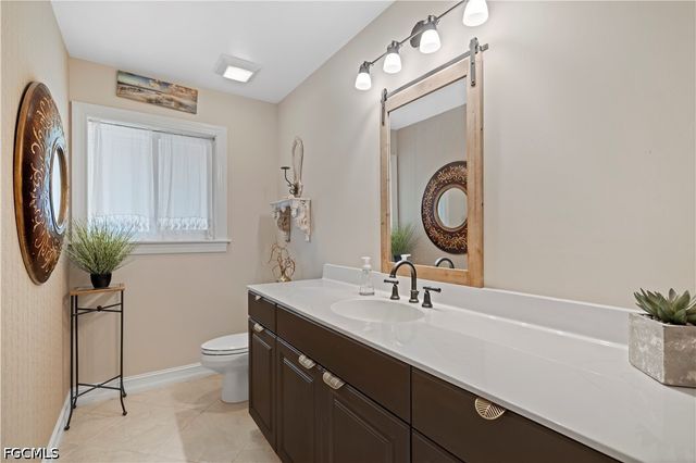 485 Peachtree RD, Sanibel, FL 33957