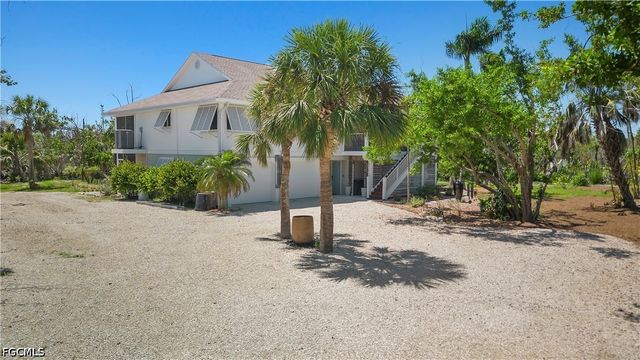 485 Peachtree RD, Sanibel, FL 33957