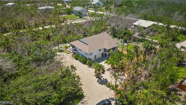 485 Peachtree RD, Sanibel, FL 33957