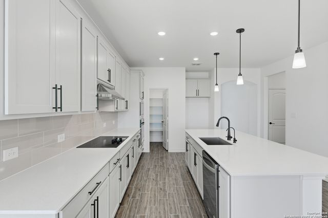 12417 Pottsboro, San Antonio, TX 78253