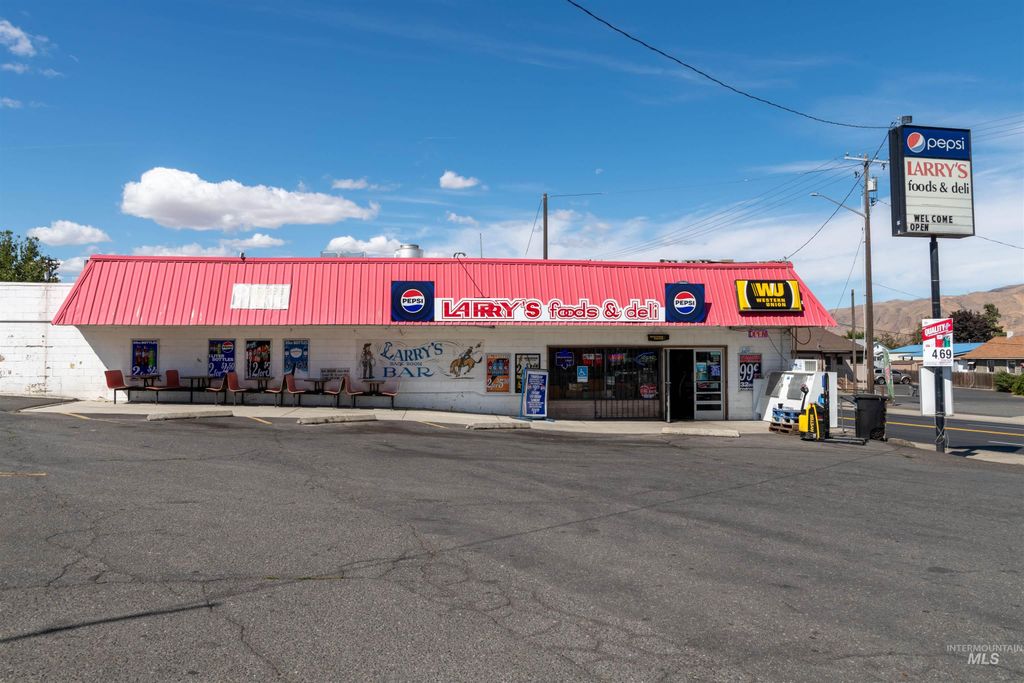 2414 E Main Street, Lewiston, ID 83501 photo 2