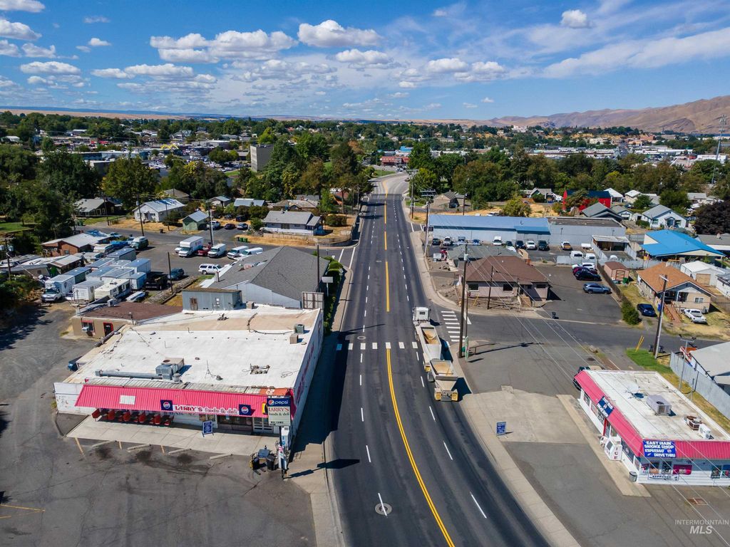 2414 E Main Street, Lewiston, ID 83501 photo 6