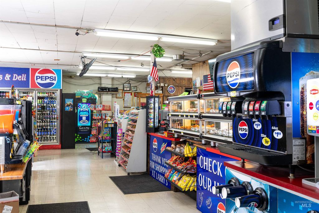 2414 E Main Street, Lewiston, ID 83501 photo 9