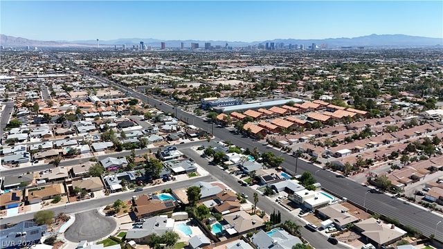 7224 William Anders Avenue, Las Vegas, NV 89145