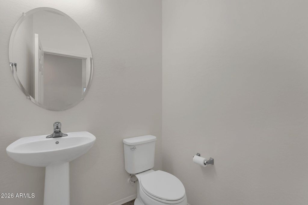 Image 10 of property listing at 21171 W HOLLY Street, Buckeye, AZ 85396