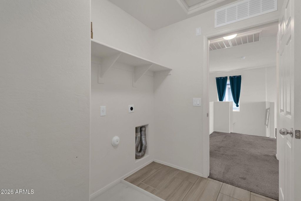 Image 32 of property listing at 21171 W HOLLY Street, Buckeye, AZ 85396