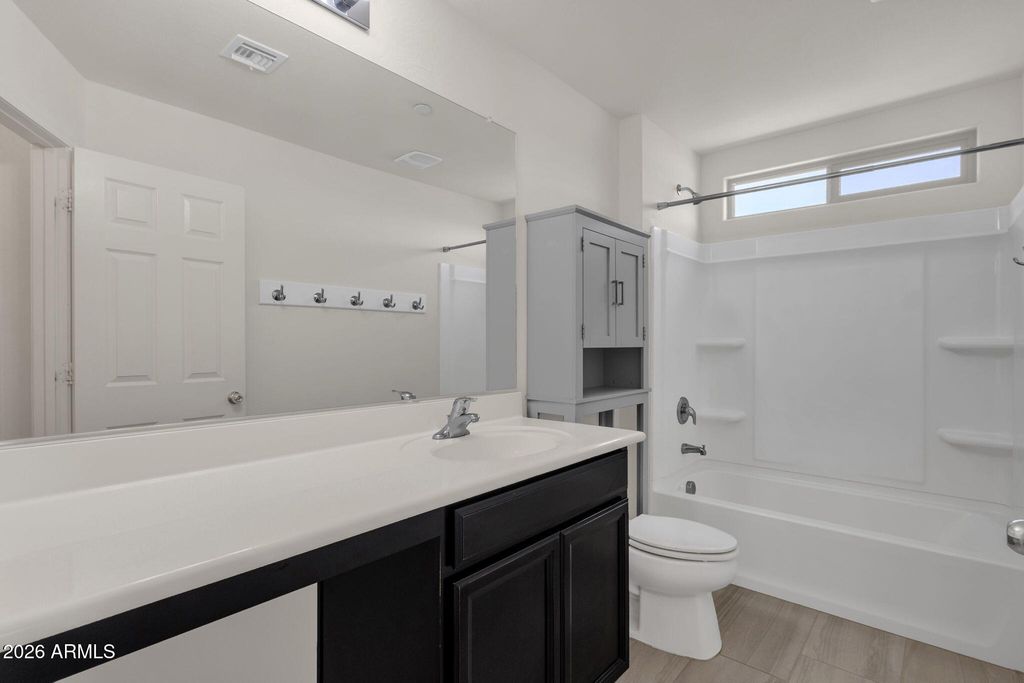 Image 37 of property listing at 21171 W HOLLY Street, Buckeye, AZ 85396