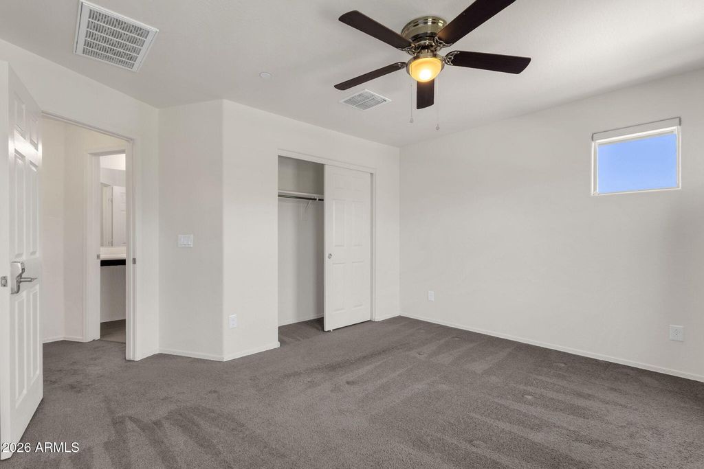 Image 39 of property listing at 21171 W HOLLY Street, Buckeye, AZ 85396