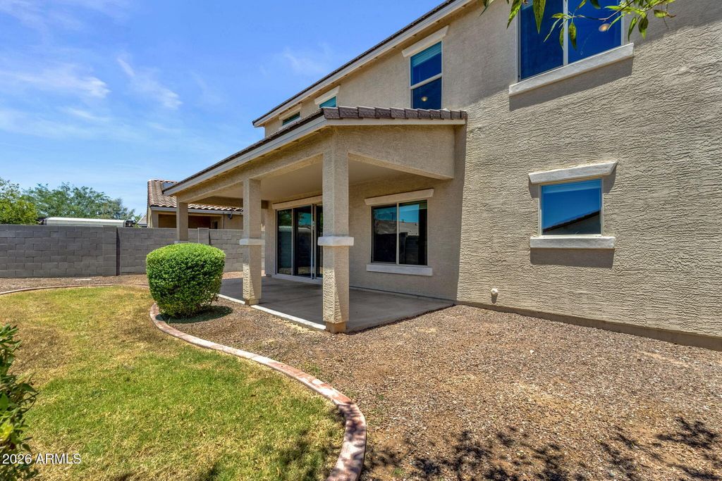 Image 45 of property listing at 21171 W HOLLY Street, Buckeye, AZ 85396