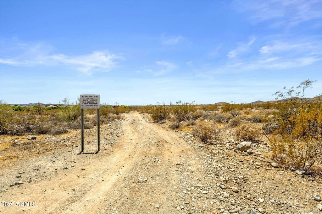Image 59 of property listing at 21171 W HOLLY Street, Buckeye, AZ 85396