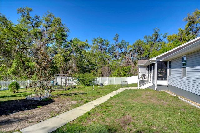 37362 DIXIE AVENUE, Dade City, FL 33525