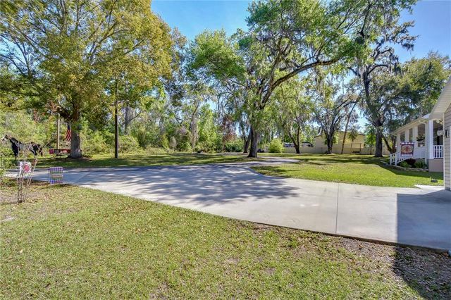 37362 DIXIE AVENUE, Dade City, FL 33525