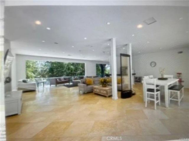 5353 Shirley, Tarzana, CA 91356