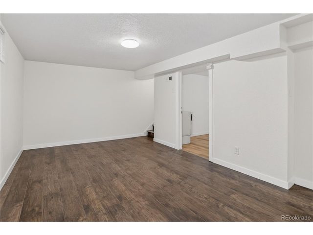 3174 W Center Ave, Denver, CO 80219