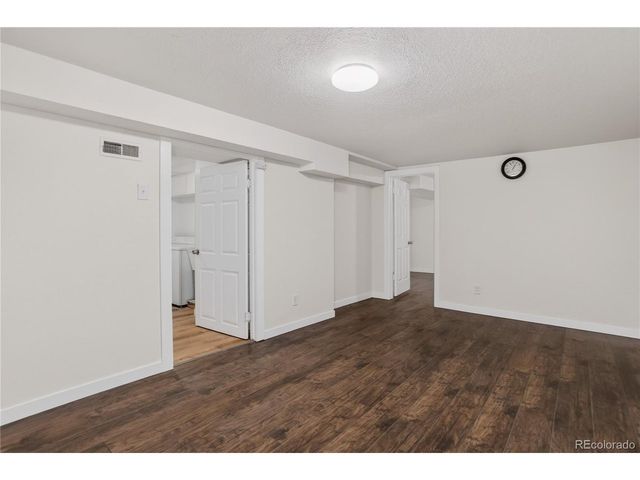 3174 W Center Ave, Denver, CO 80219