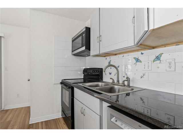 3174 W Center Ave, Denver, CO 80219