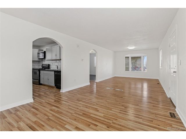 3174 W Center Ave, Denver, CO 80219