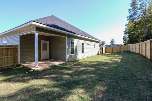 115 Sutter Butte Place, Bonaire, GA 31005