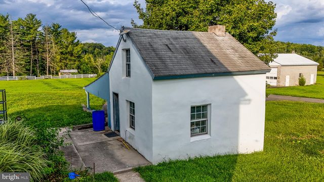 725 EVANS RD, Pottstown, PA 19464