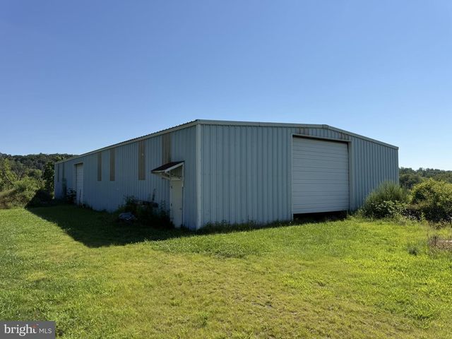 725 EVANS RD, Pottstown, PA 19464