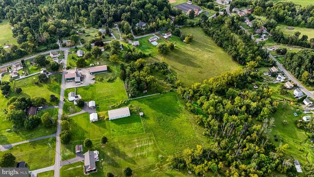 725 EVANS RD, Pottstown, PA 19464