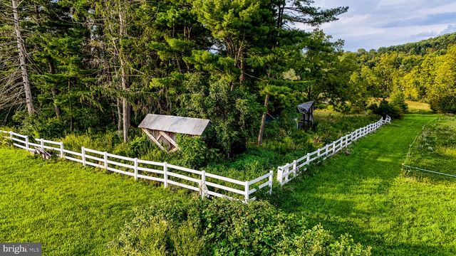 725 EVANS RD, Pottstown, PA 19464