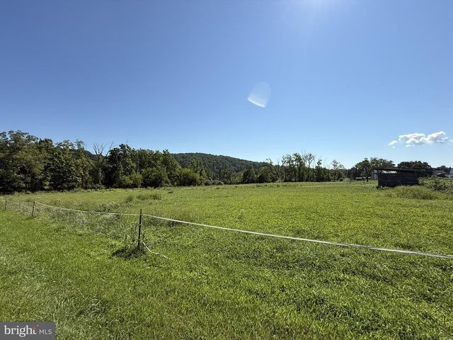 725 EVANS RD, Pottstown, PA 19464