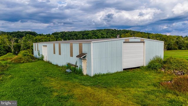 725 EVANS RD, Pottstown, PA 19464