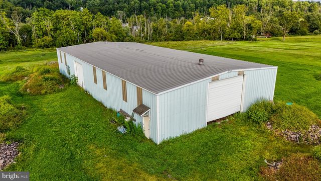 725 EVANS RD, Pottstown, PA 19464