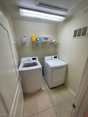 7037 Hunts Corner Street, Las Vegas, NV 89166