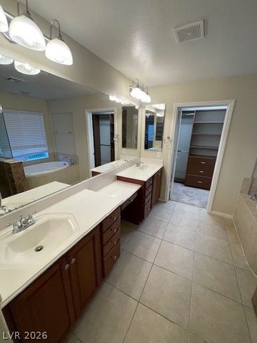 7037 Hunts Corner Street, Las Vegas, NV 89166