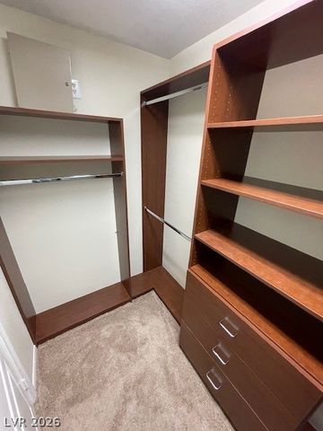 7037 Hunts Corner Street, Las Vegas, NV 89166