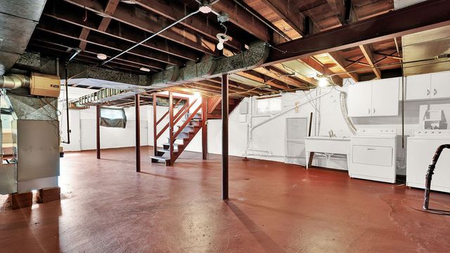 5542 S Neva Avenue, Chicago, IL 60638