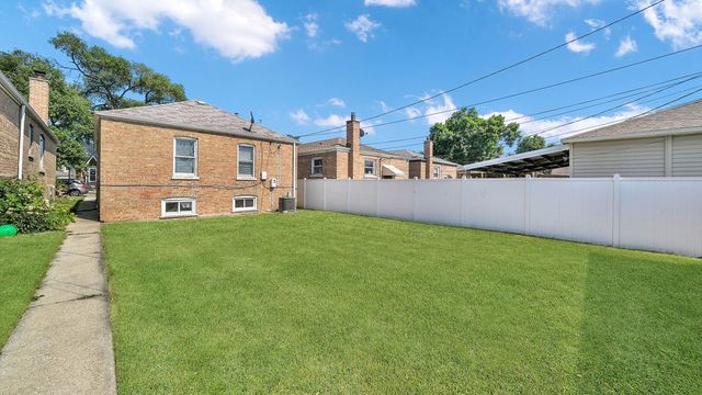 5542 S Neva Avenue, Chicago, IL 60638