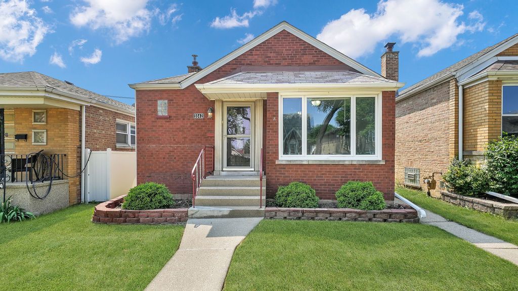 5542 S Neva Avenue, Chicago, IL 60638