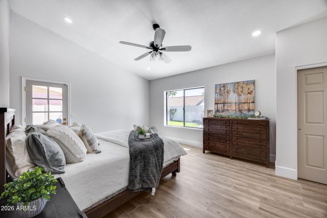 9811 E sutton Drive, Scottsdale, AZ 85260