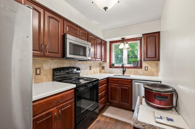 357 Belvidere Street E 357A, Saint Paul, MN 55107