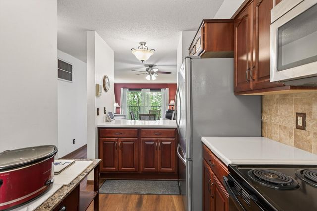 357 Belvidere Street E 357A, Saint Paul, MN 55107